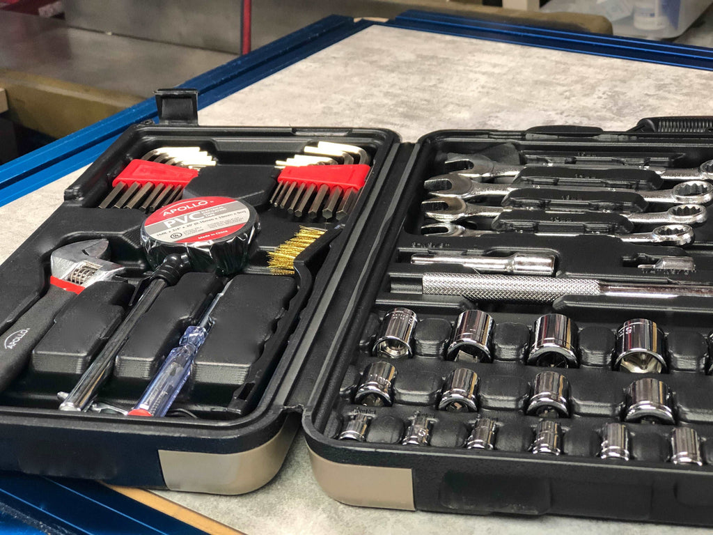 101 Piece SAE & Metric Mechanic Tool Set for Vehicle and Home Maintenance