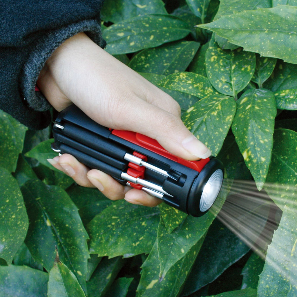 Mr. 7-Hands Multi Tool & Flashlight